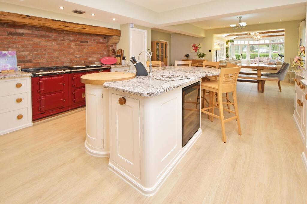 Open planned kitchen, dining &amp; garden room