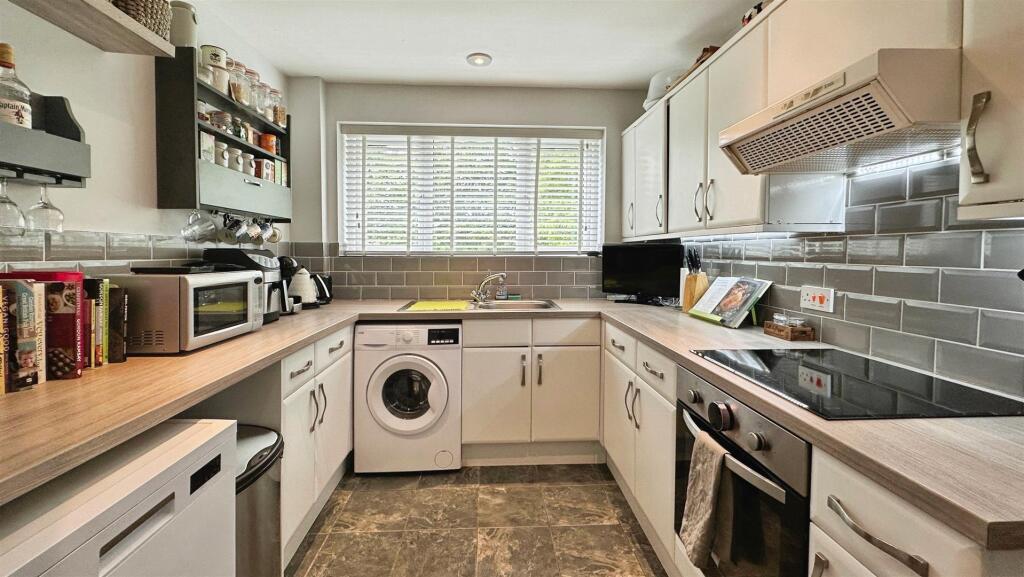 b7bd4e58--474D-AEFC-859BC8B29146-38795-00000D4973E