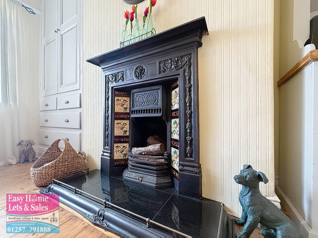 Fire Place Dining...