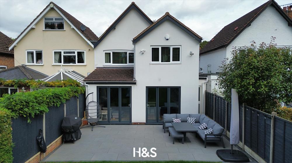 33 Burman Road - garden.jpg