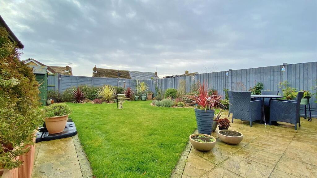 Outside - Rear