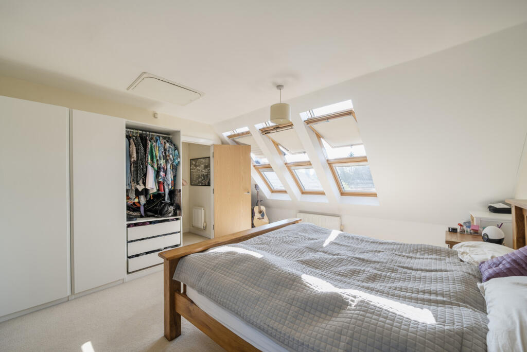 1357730-21-68cd4a...