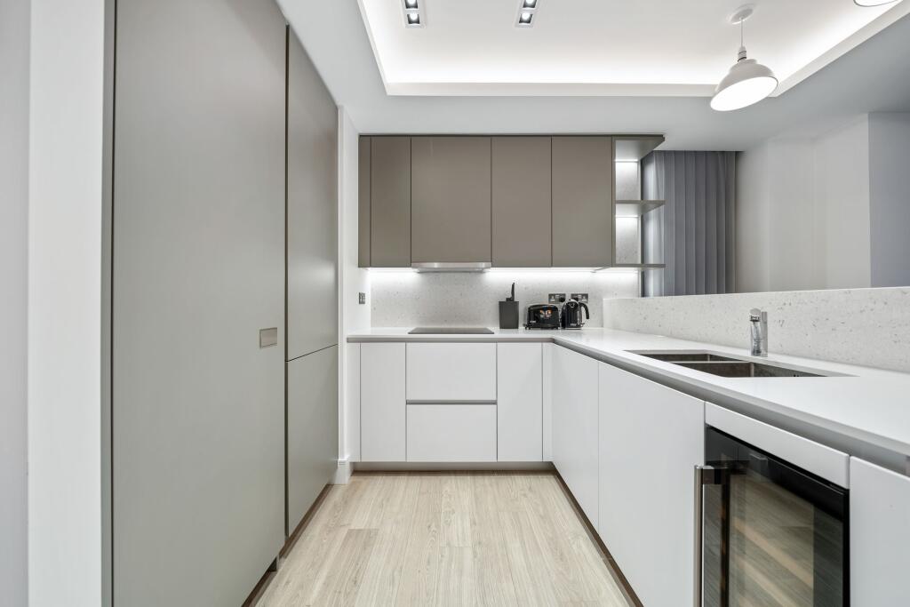 Reception / Diner Kitchen