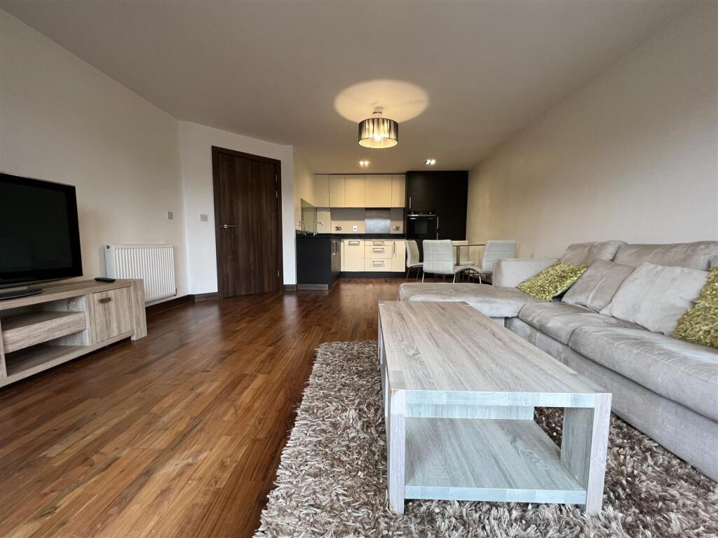 Living Area/Kitchen