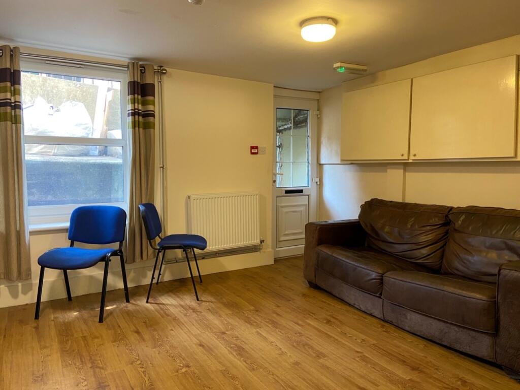 3 Elm Grove Lounge (3)