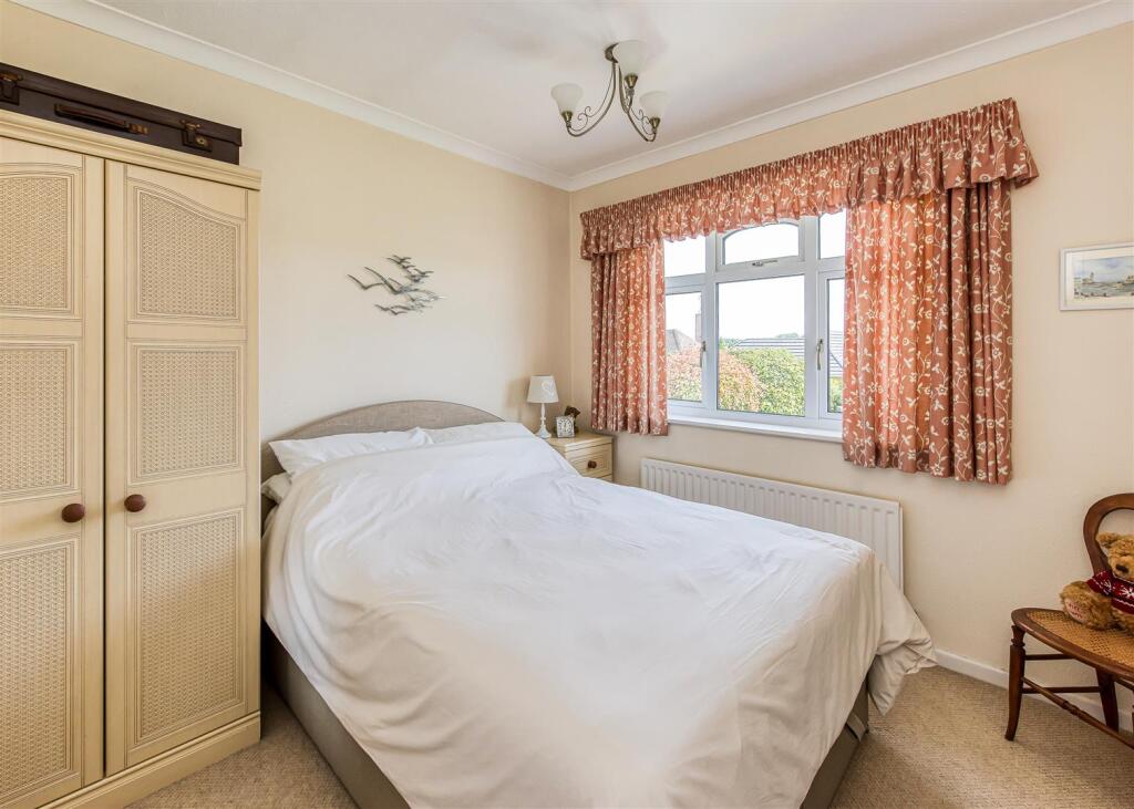 8 Crockington Close-Bedroom 2.jpg