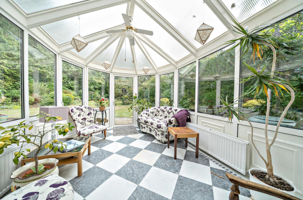 1357688-3-68d3d3f...