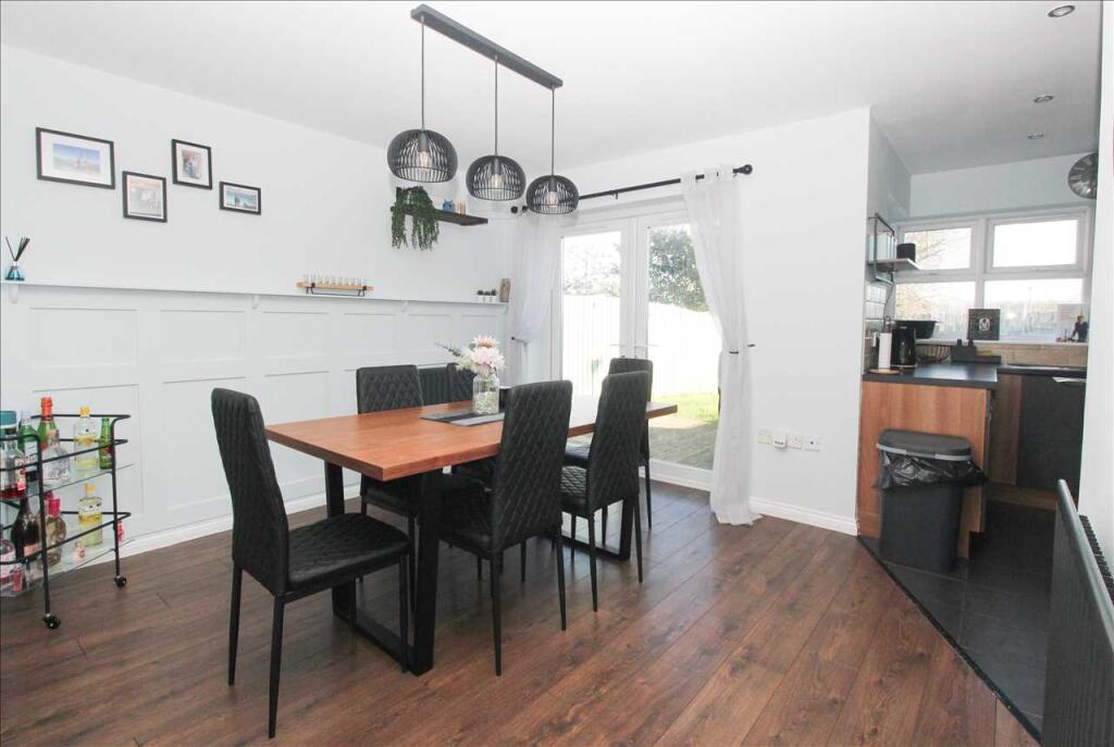 Open Plan - Dining