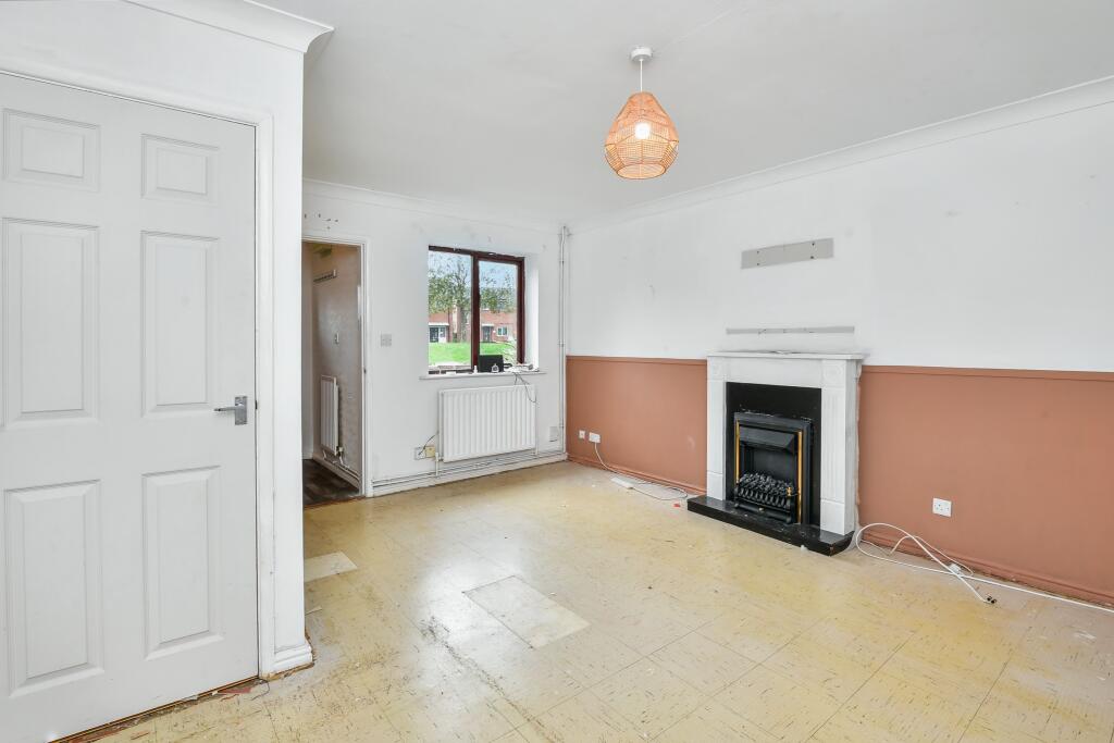 228 Woodfield Avenue, Lincoln, Lincolnshire, LN6 0LT