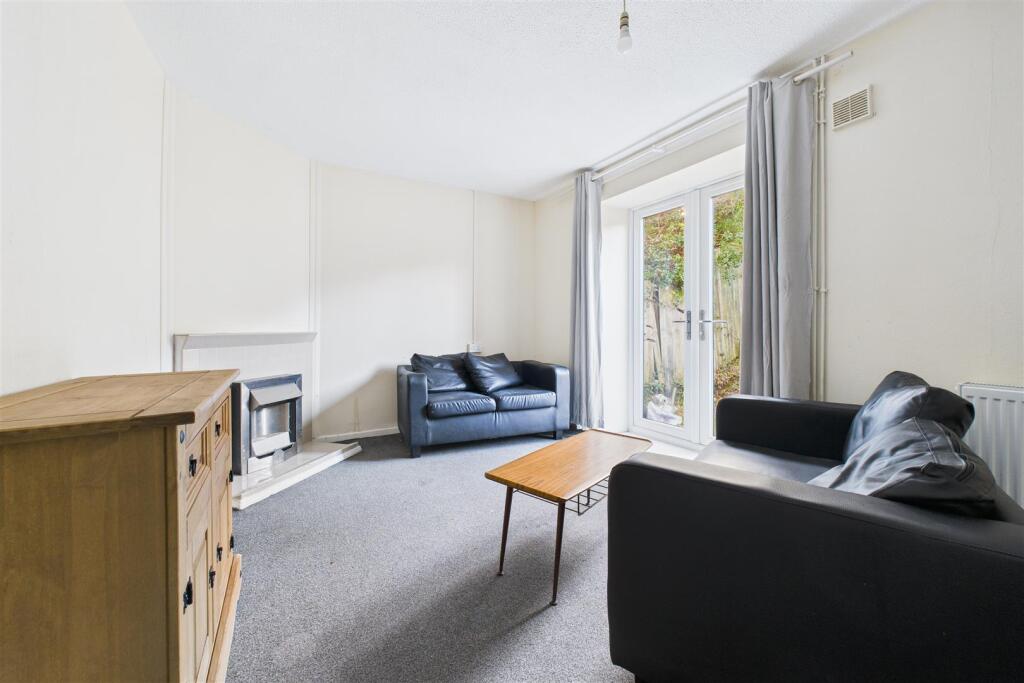 91 Redford Crescent, Withywood, Bristol BS13 8SA |