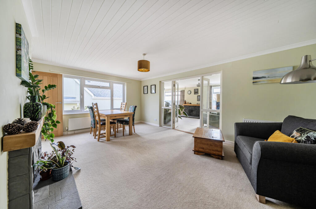 1389328-9-6941512...