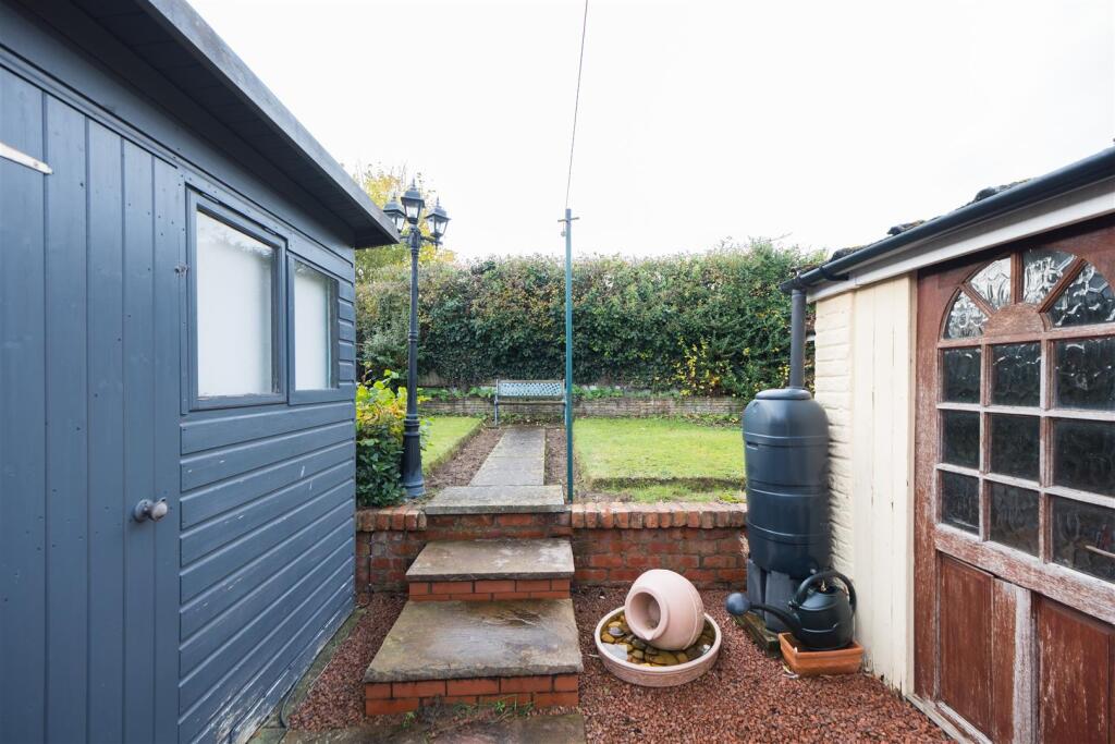 252 Swanlow Road-028.jpg