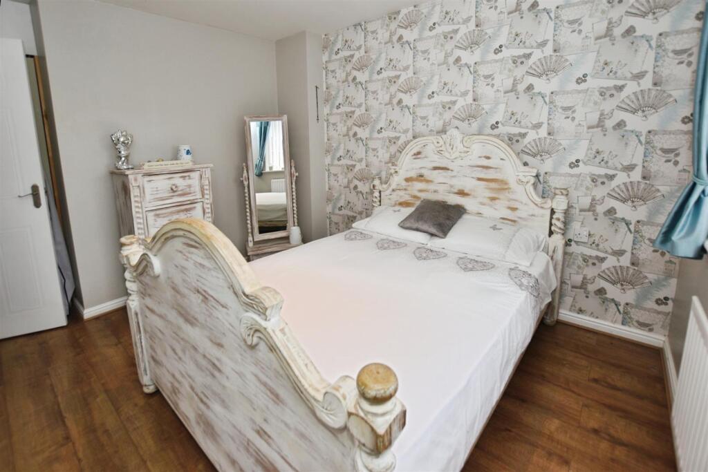 56b56195-bed 202 20b.JPG