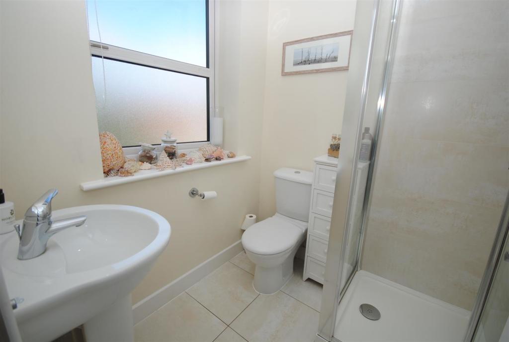 27ebarleyhillroadensuite.JPG