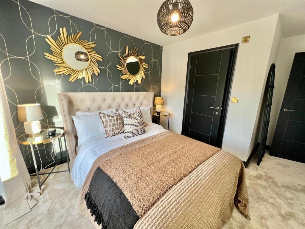 PHOTO-2024-06-26-21-04-47 (11).jpg