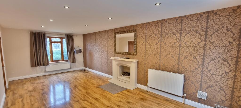 Living room (3)