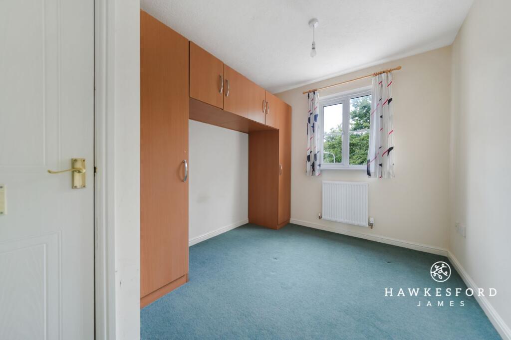 Feldspar Close, Sittingbourne - Bedroom 2