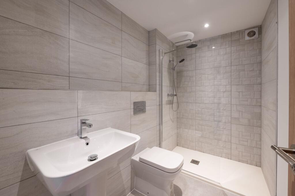 Downstairs Shower/WC