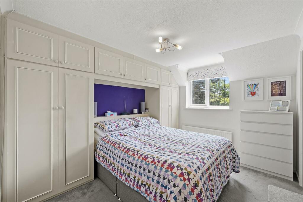 14 Priory Field Drive - UesubjZgc36DiVtc9L2w.jpg