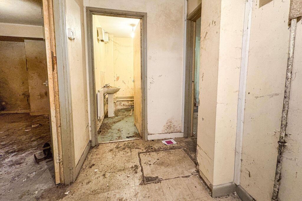 Flat A, 21 Ashley Road, Montpelier, Bristol, BS6 5NH