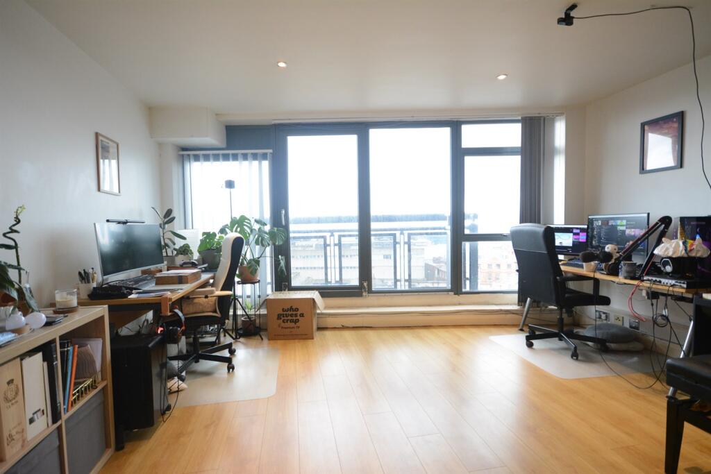  (Main)