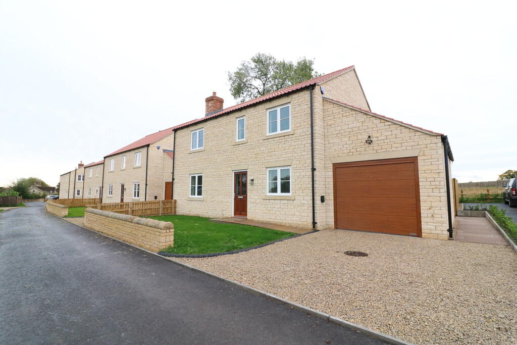 1, Riding School Lane, Saxton LS24 9GJ 