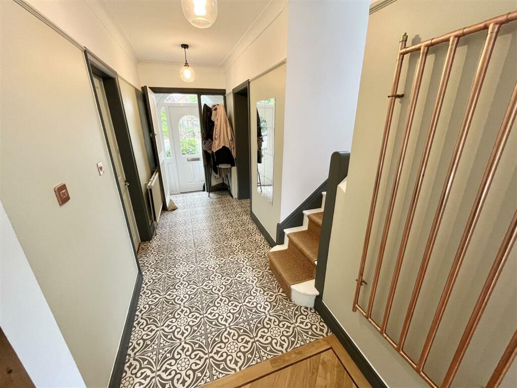 Entrance Hall Aspect 2