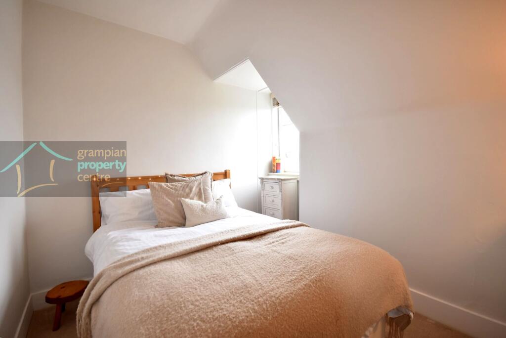 bed 3 