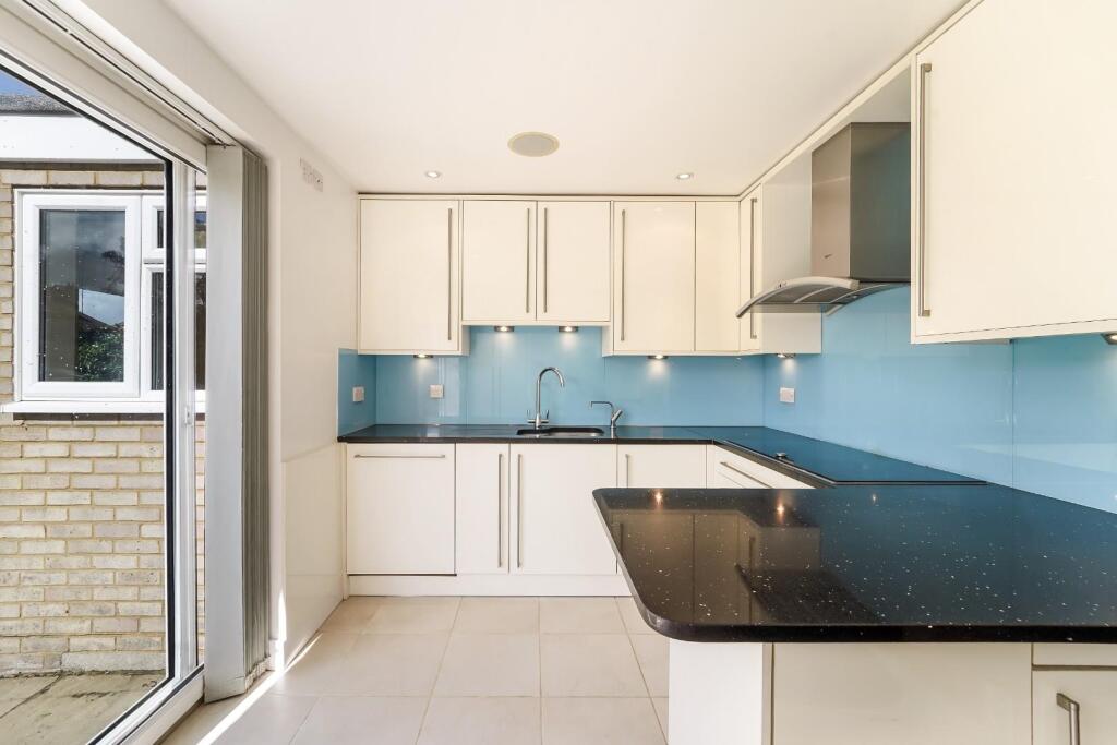 HAYMER GARDENS (9).jpg