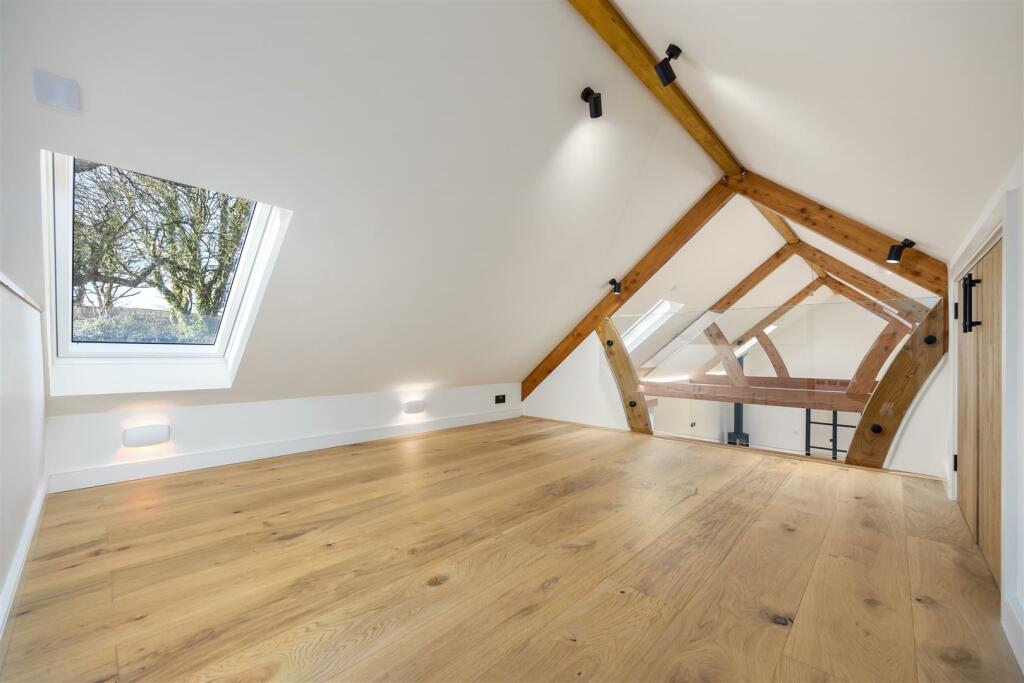 Mezzanine Level