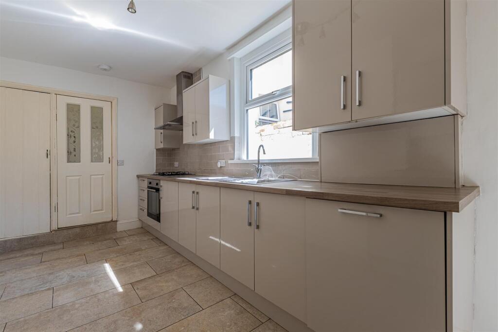 Arabella Street 185-10.jpg