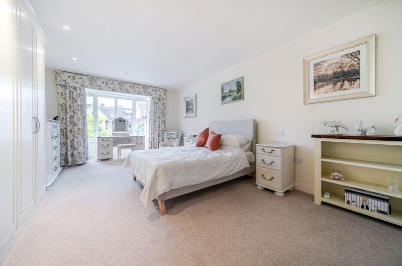 Double bedroom with fitted wardrobes