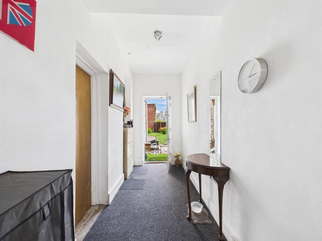 18 - Substantial House for Auction, Bishopston.jpg