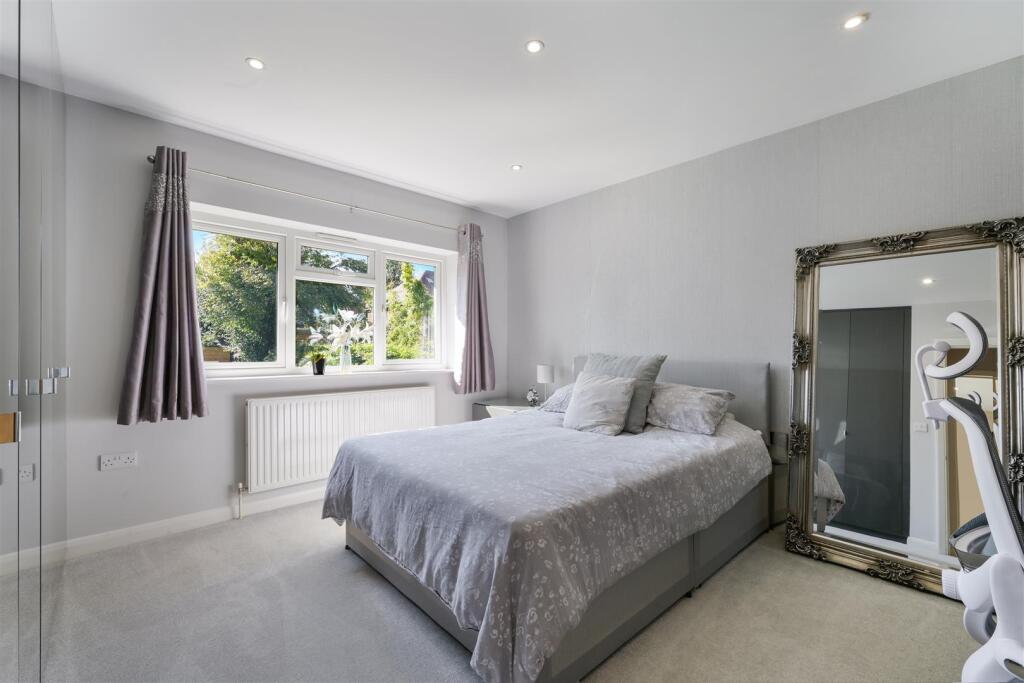 YEW TREE BOTTOM ROAD (11).jpg