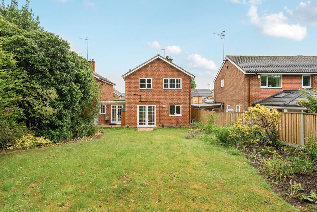 1299002-5-683f037...