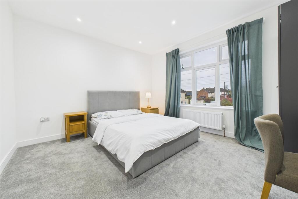 116 Mount Hill Road, Hanham, Bristol BS15 8QR | Fr