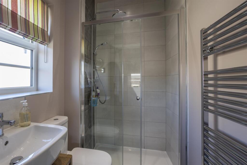 31_Throstle_Close_22.jpg