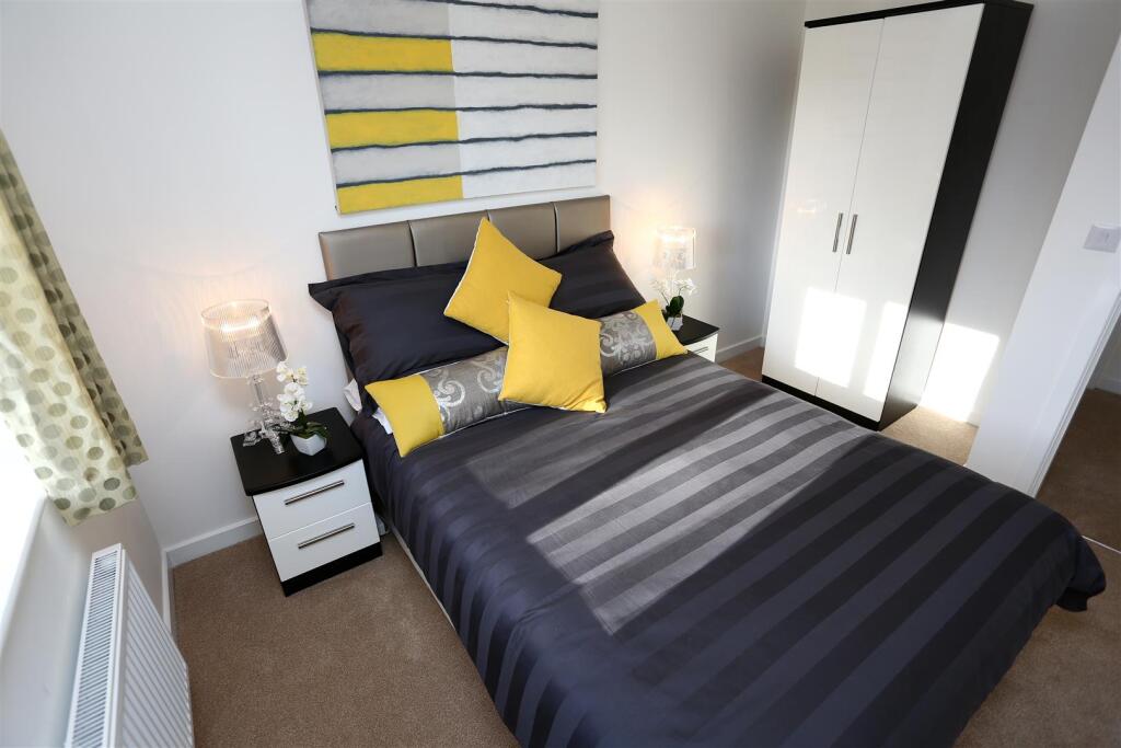 Second bedroom