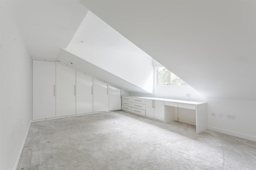 Hadleigh_July 02, 2025_107-HDR.jpg