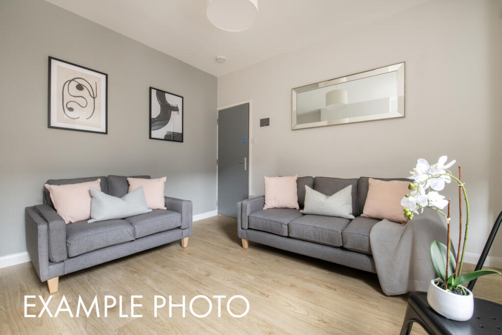 11 Arthur, Living Room Example 2