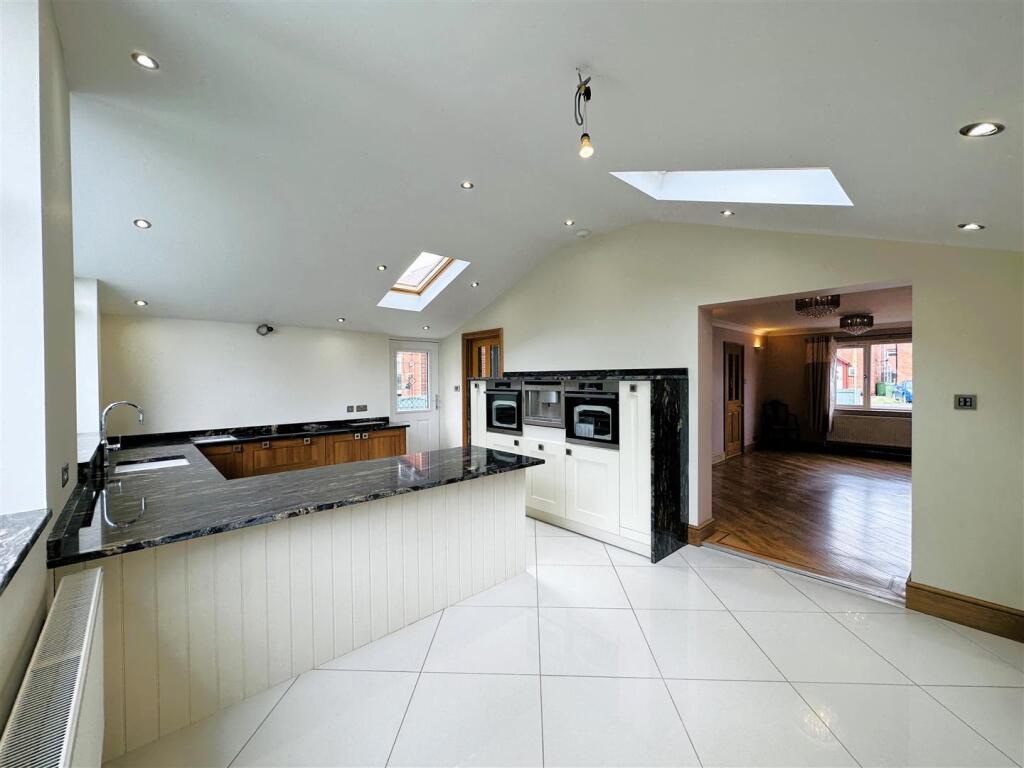 Kitchen Diner