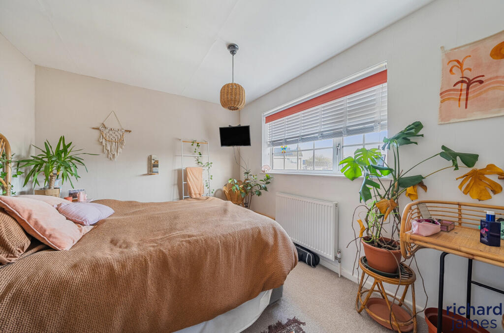 a07d5a4e3dd34d25822bdf5a27598391