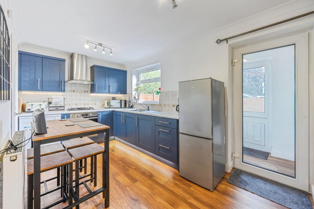 Kitchen Diner: