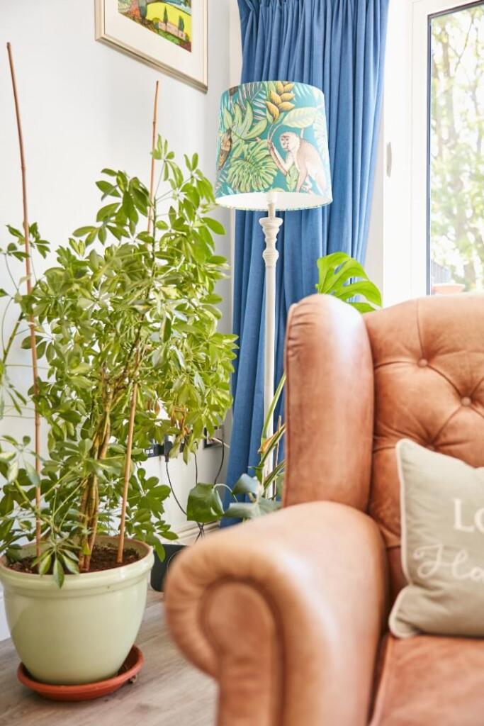 JAJ_GL10 3WB_0045.jpg