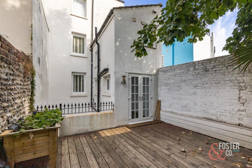 Egremont Place 10-12.JPG