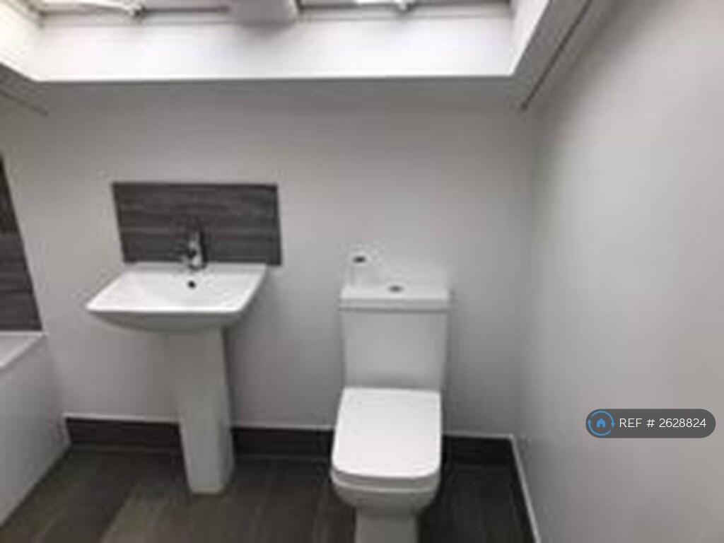 Bathroom 2