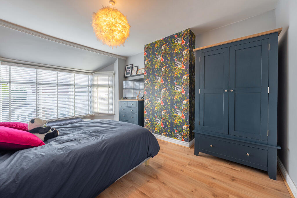 Wainbody Ave South 06391 