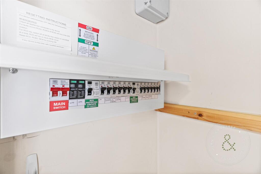 The Monico, Rhiwbina, Hern Crabtree (18).jpg