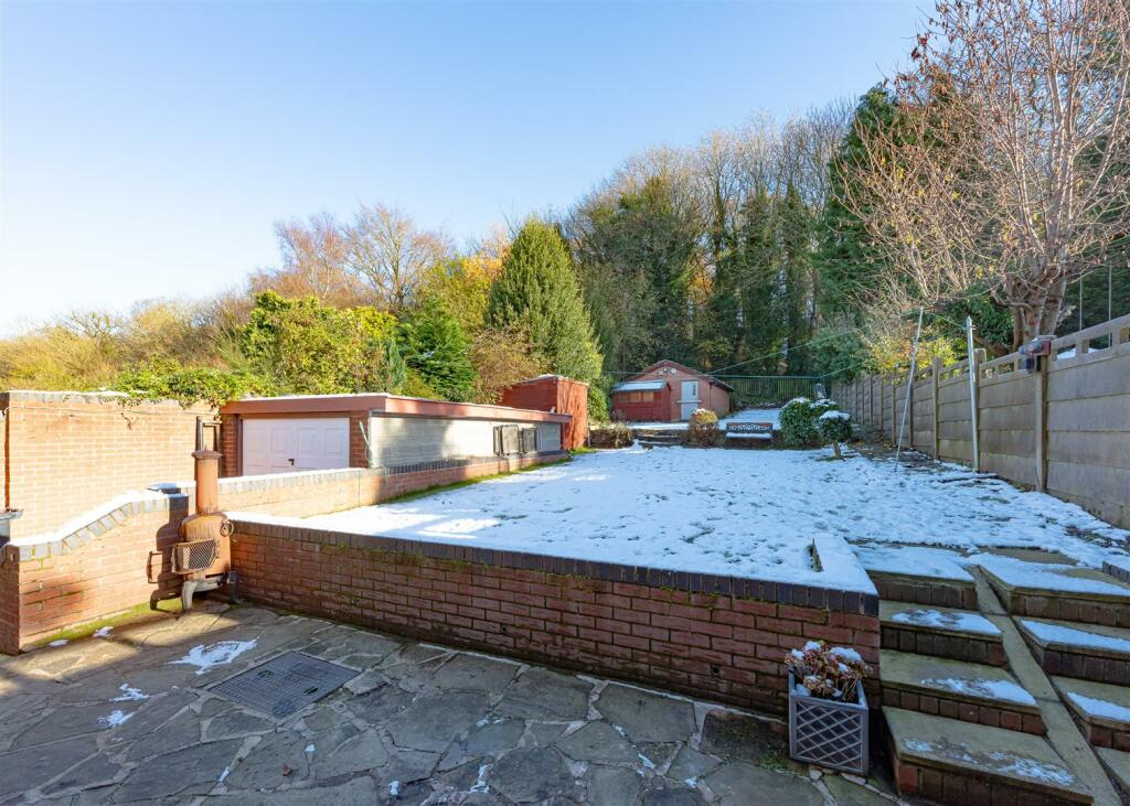 44 Gervase Drive-External 6.jpg