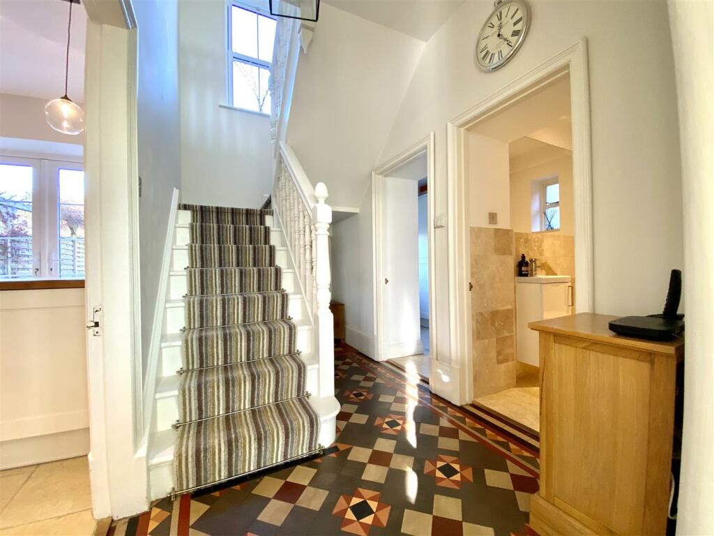 RECEPTION HALL
